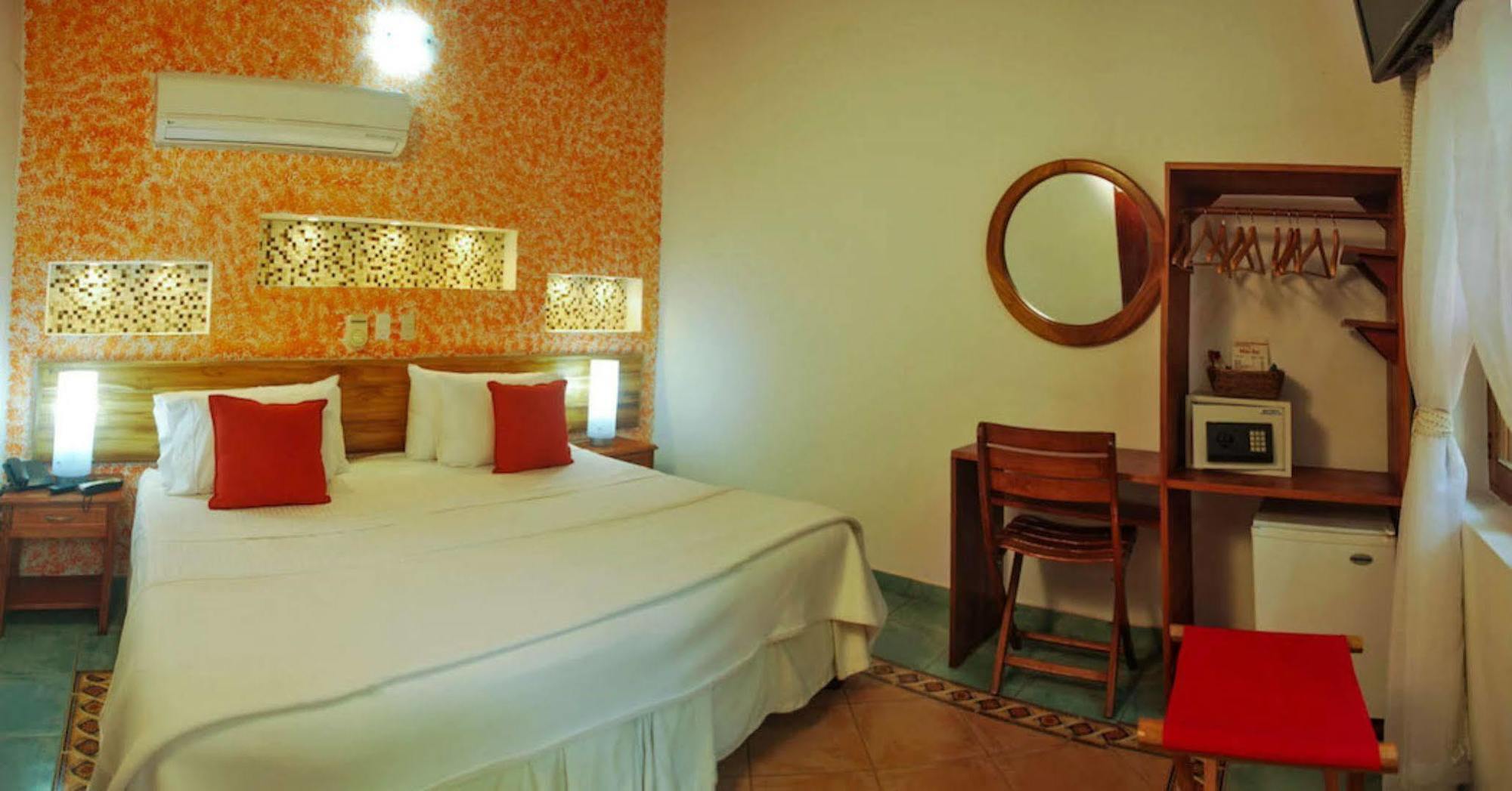 Hotel 3 Banderas Cartagena Екстер'єр фото